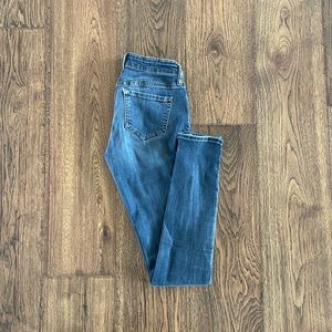 Faded wash skinny jeans